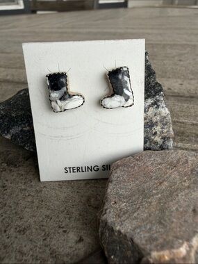 White Buffalo Turquoise Boot Stud